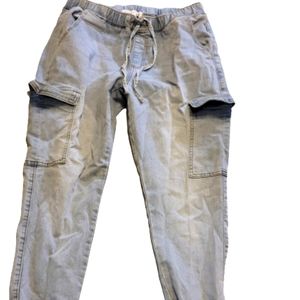 Almost Famous white washed jeans. Side pockets. Drawstring waist.